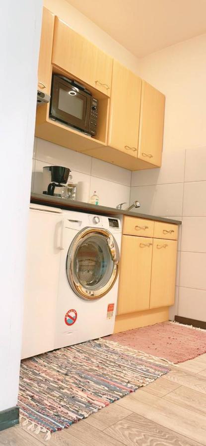 Comfort Studio 3P Km Vienna Luaran gambar